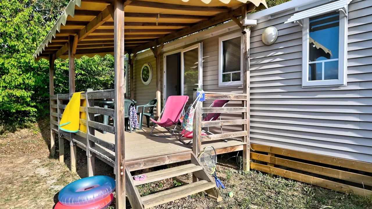 Photo of Patio Balcony in Mantaille