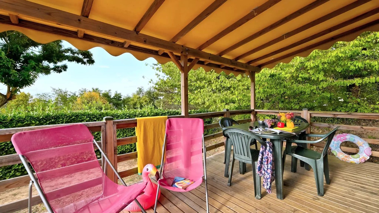 Photo of Outdoor in Mantaille