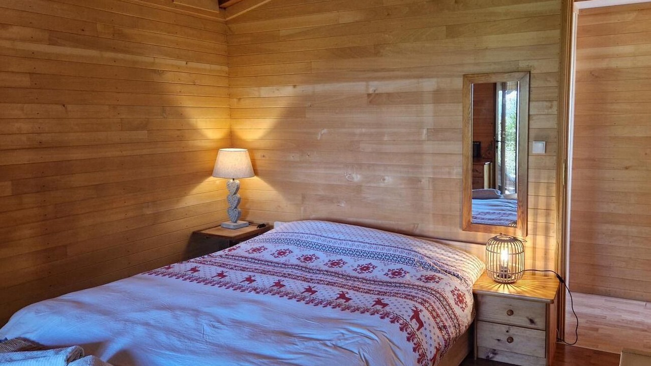 Photo of Bedroom in Puybegon