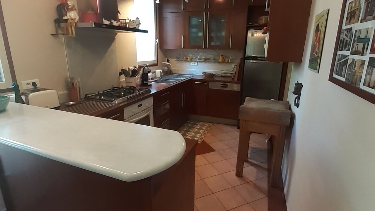 Photo of Kitchen in Sainte-Genevieve-des-Bois