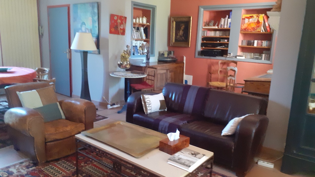 Photo of Livingroom in Sainte-Genevieve-des-Bois