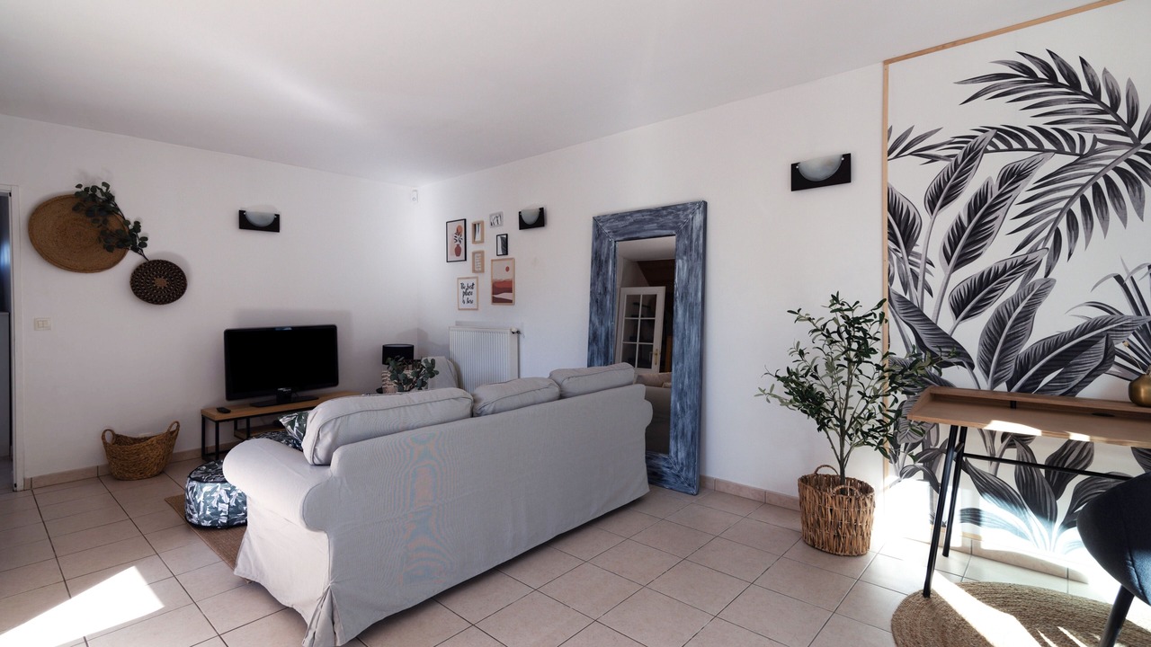 Photo of Livingroom in Saint-Simon