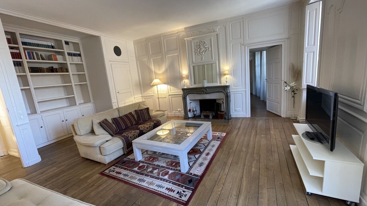 Photo of Livingroom in Besancon Old Town