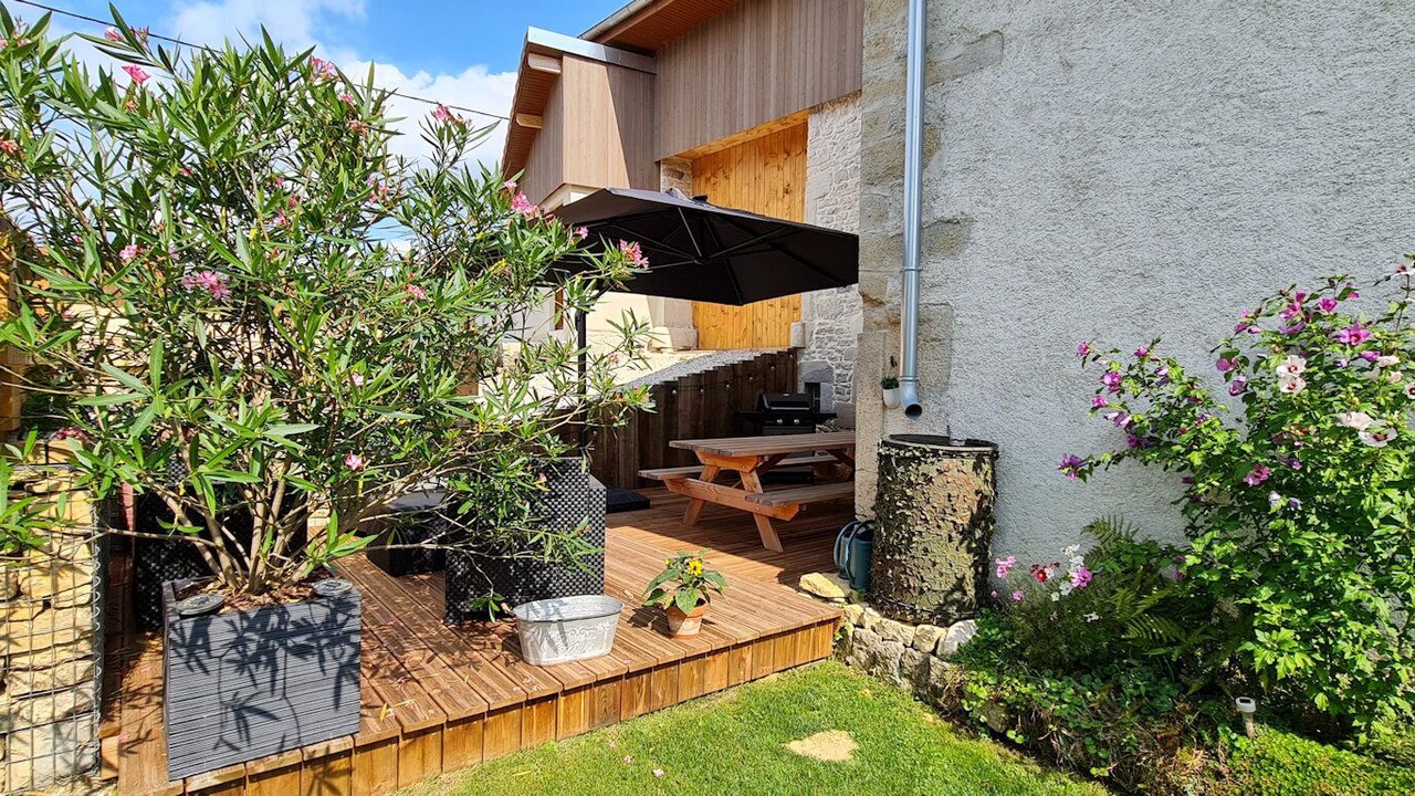 Photo of Outdoor in Vellerot-les-Vercel