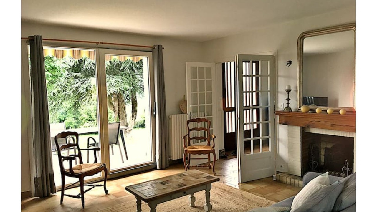 Photo of Livingroom in Chateau-Chinon