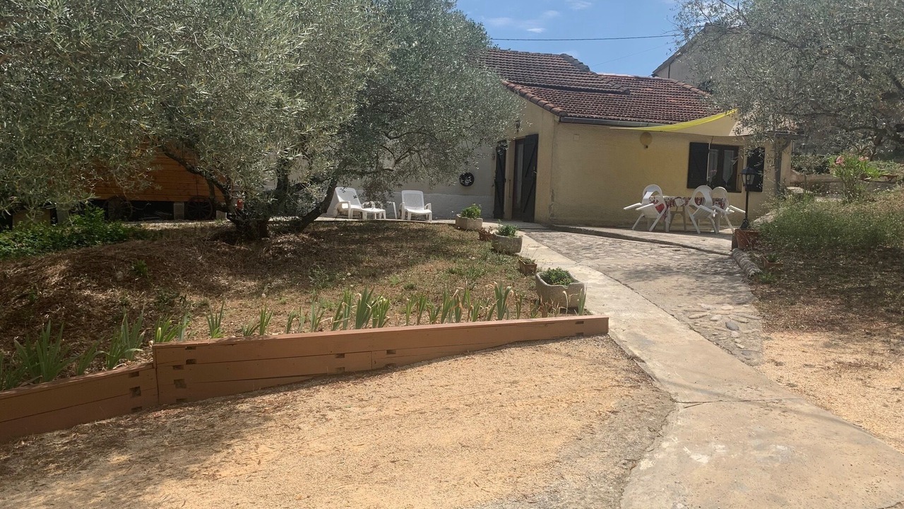Photo of Patio Balcony in Sampzon