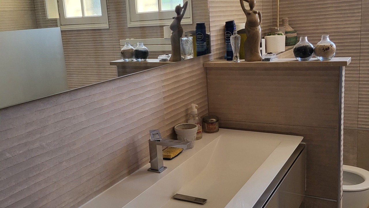 Photo of Bathroom in Aubignan