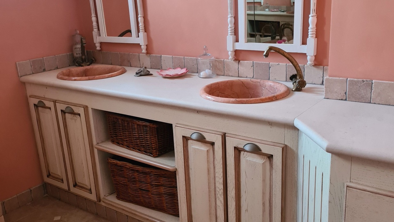 Photo of Bathroom in Aubignan