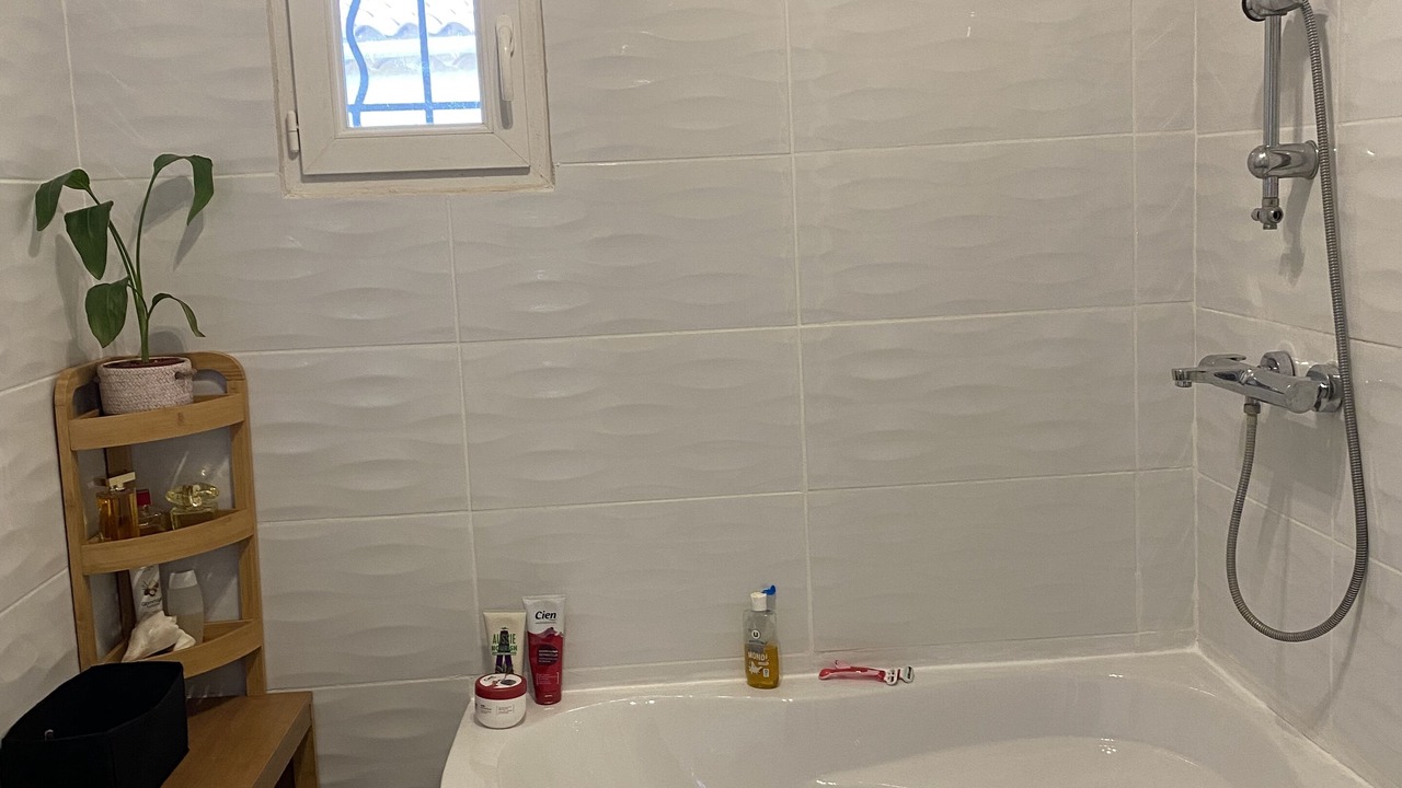 Photo of Bathroom in Aubignan