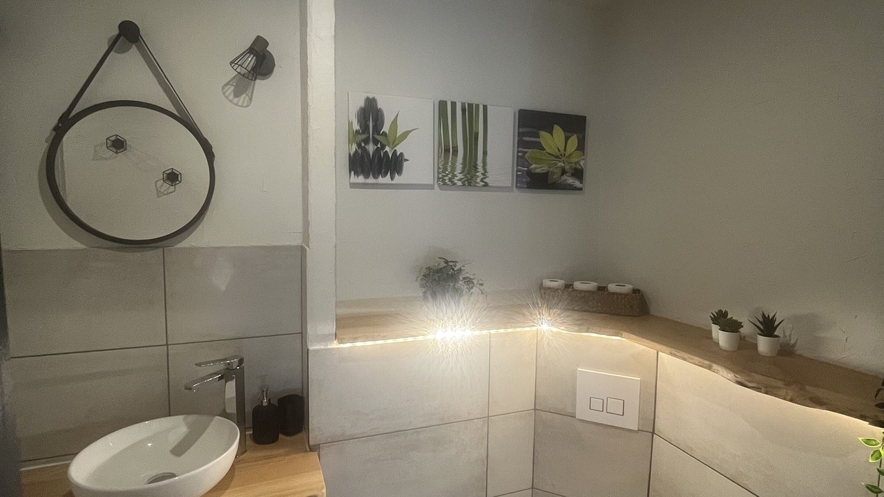 Photo of Bathroom in Saint-Apollinaire-de-Rias