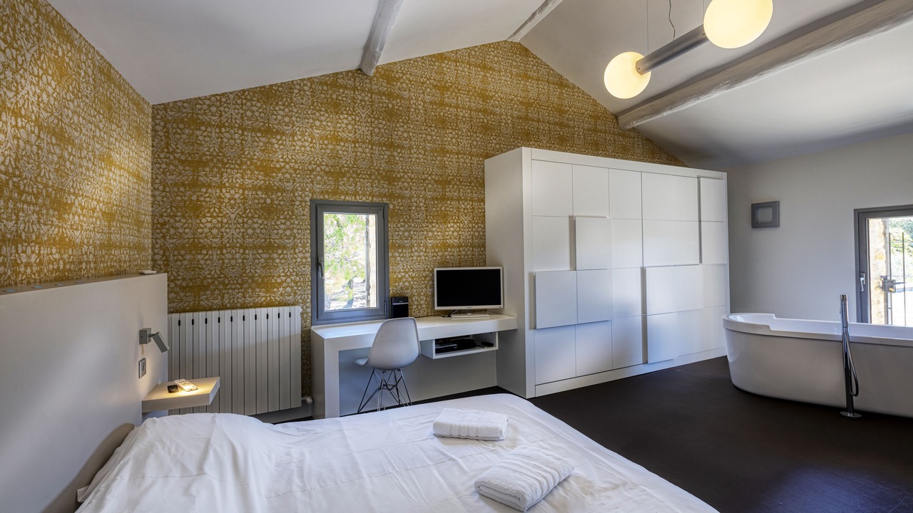 Photo of Bedroom in Mazan