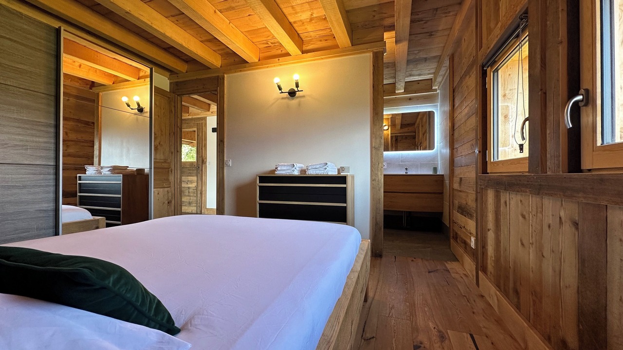 Photo of Bedroom in Combloux