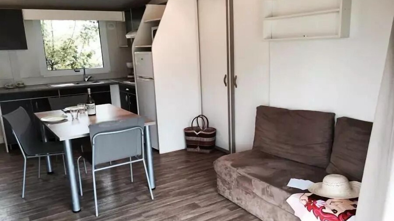 Photo of Livingroom in Ornans