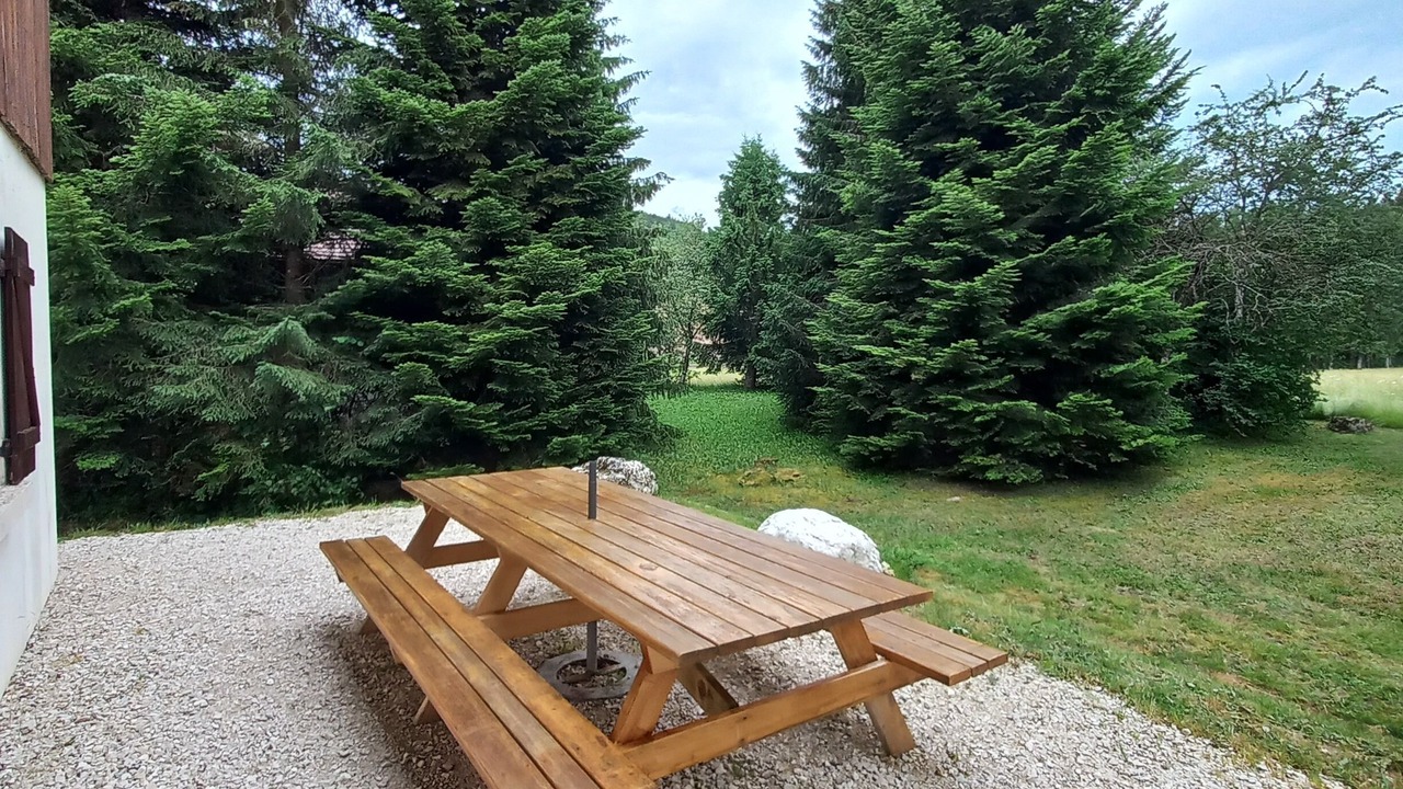 Photo of Outdoor in Cerniebaud