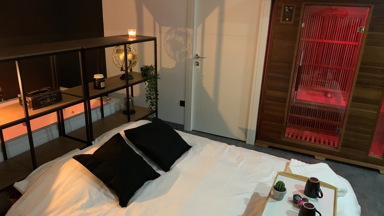 Photo of Bedroom in Paroisse Notre-Dame