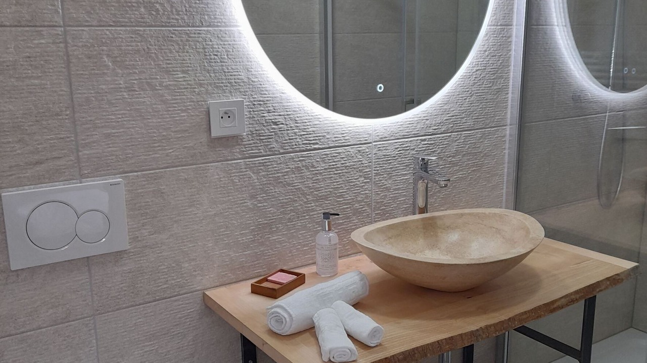 Photo of Bathroom in Ornans