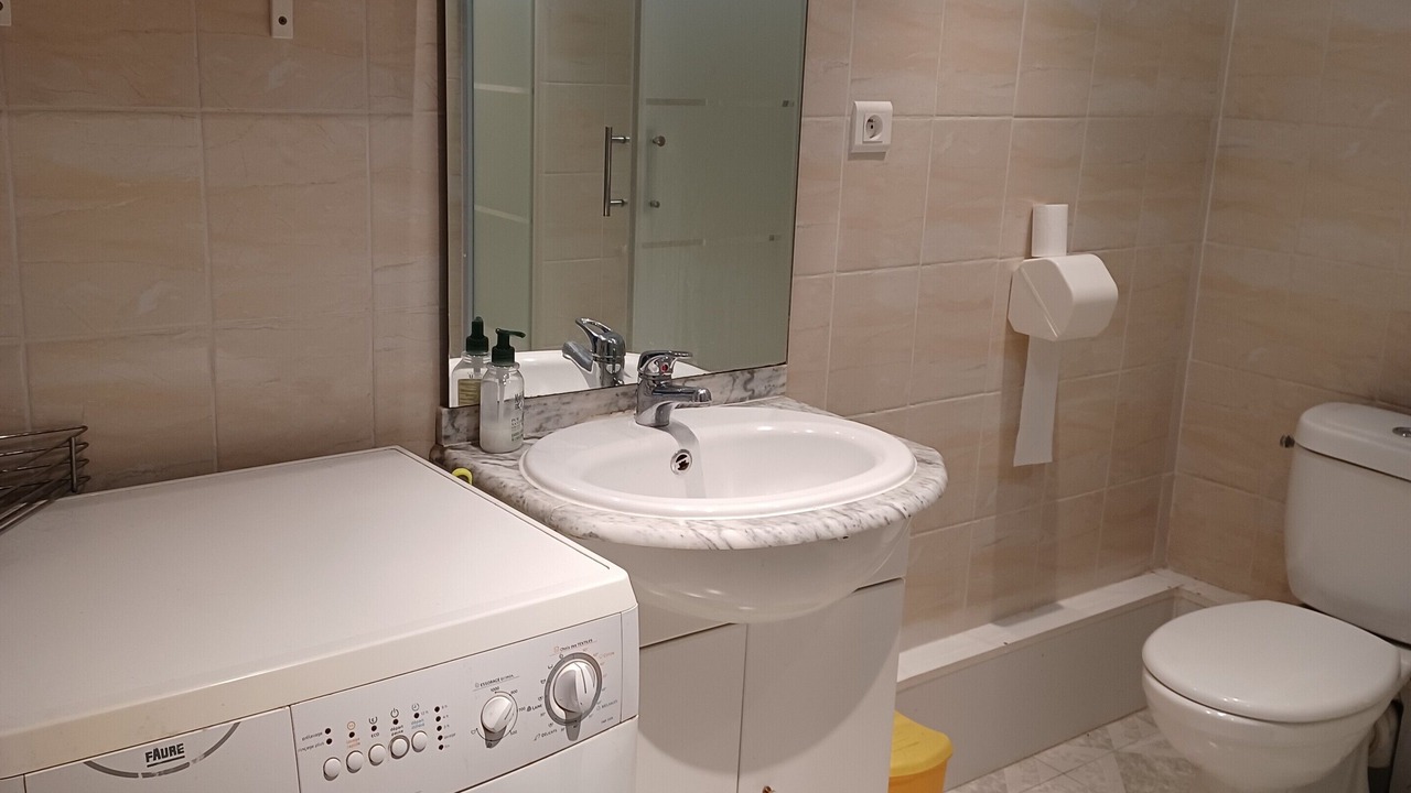 Photo of Bathroom in Comps