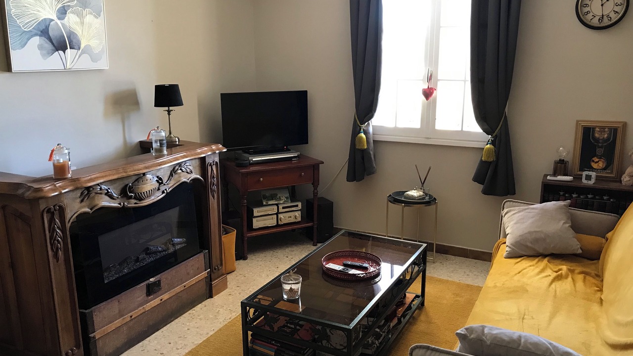 Photo of Livingroom in Mormoiron