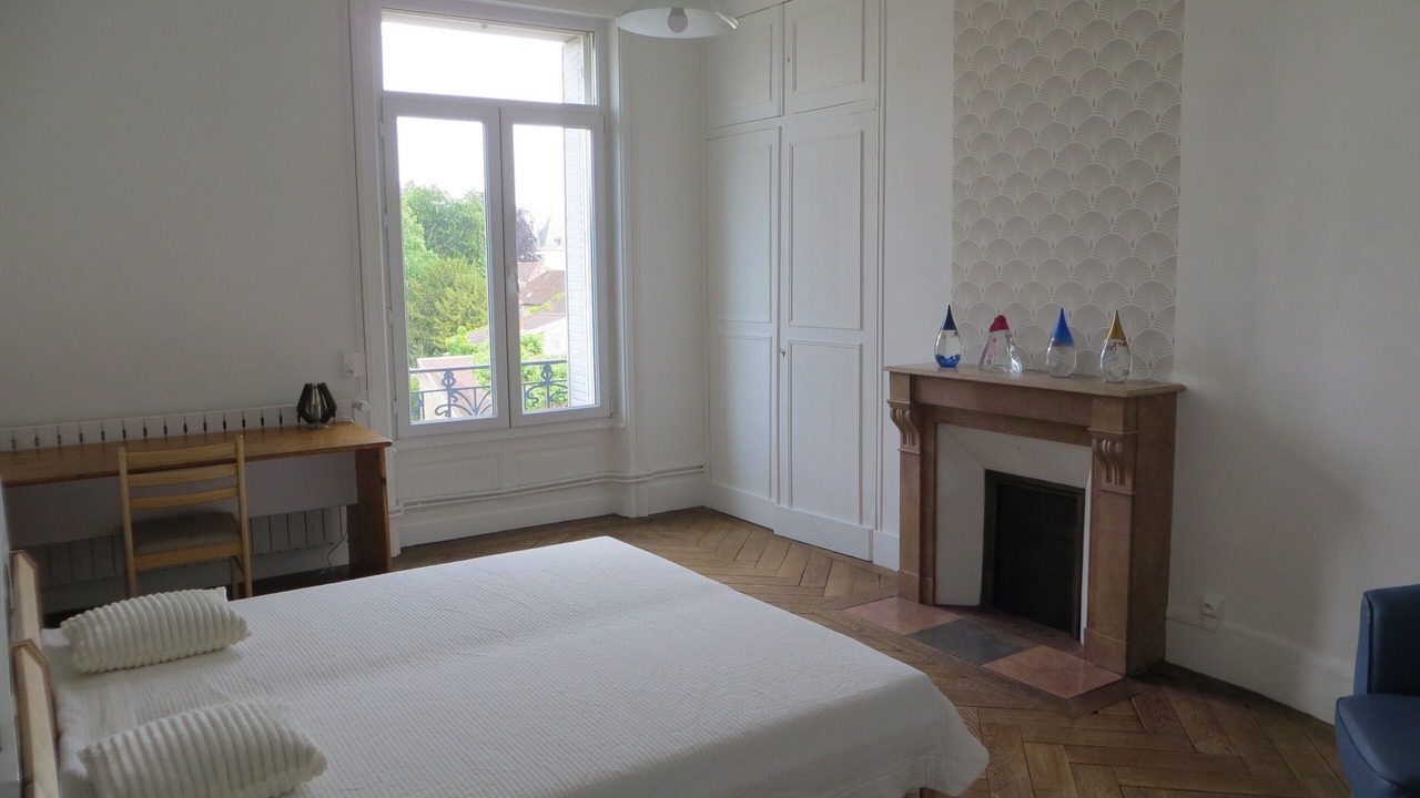 Photo of Bedroom in Lons-le-Saunier