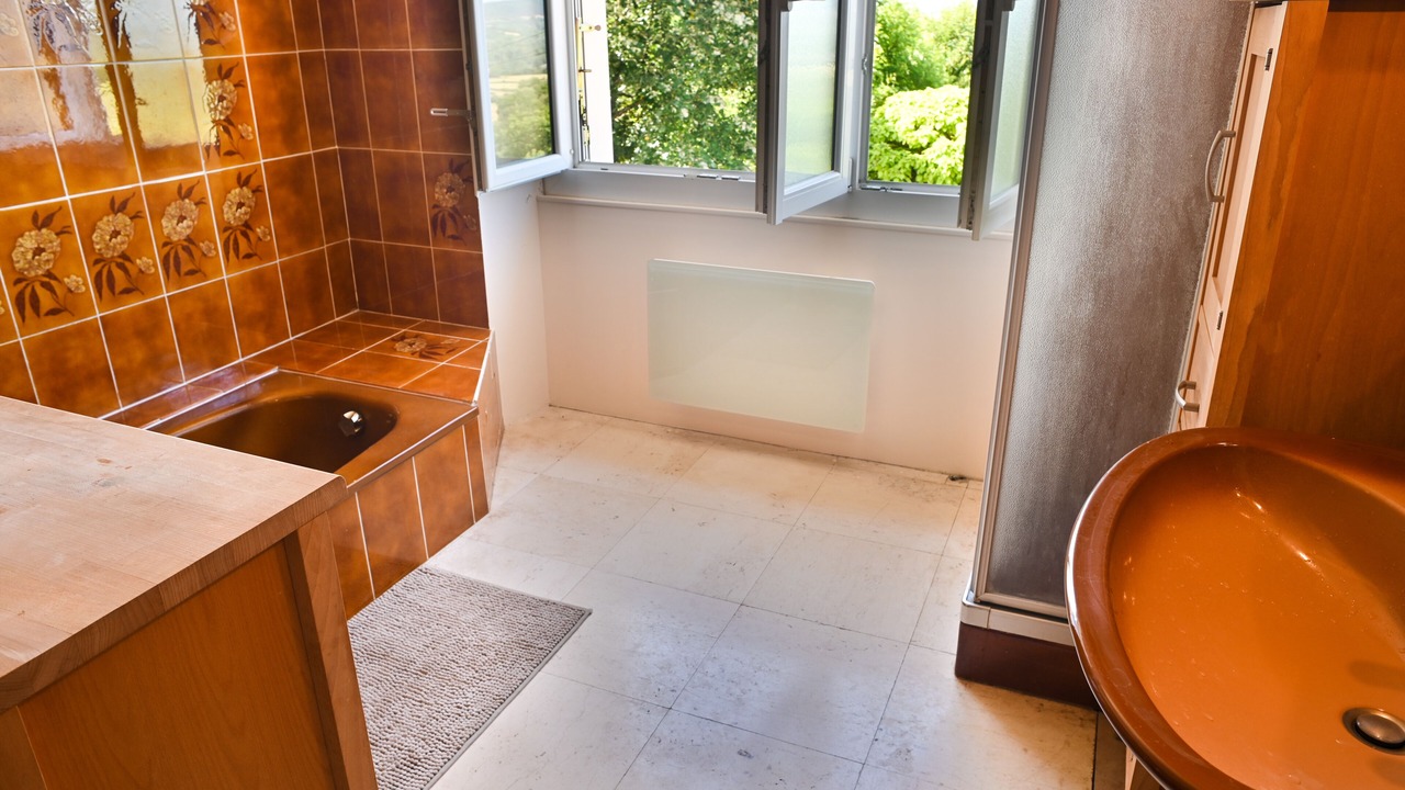 Photo of Bathroom in Saint-Pere