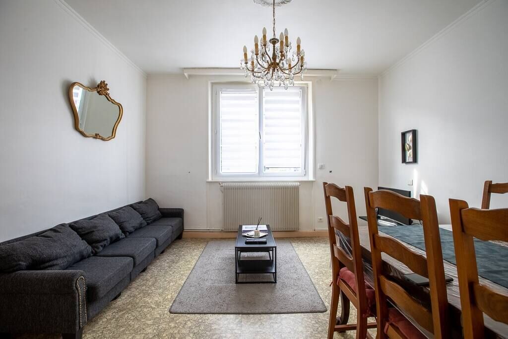 Photo of Livingroom in Up 1.5 Saint-Ferreol