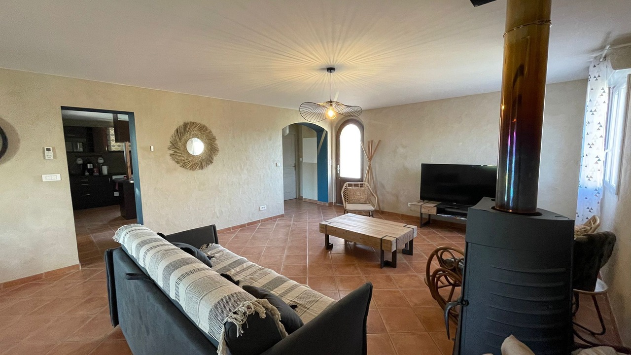 Photo of Livingroom in Saint-Maurice-dʼArdeche