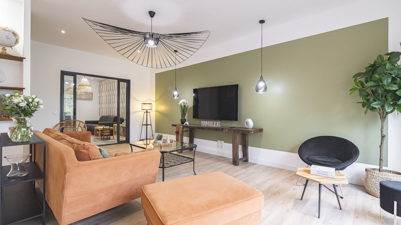 Photo of Livingroom in Crecy-la-Chapelle