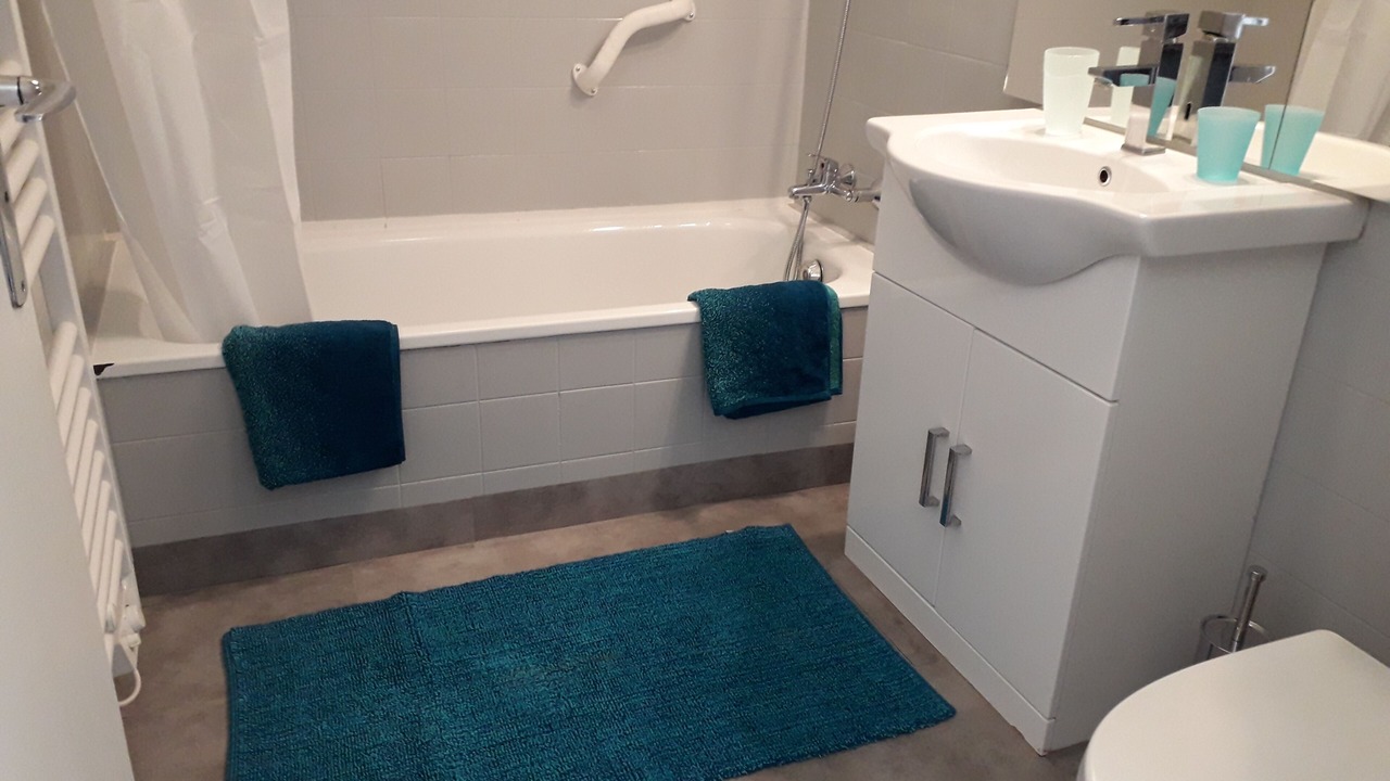 Photo of Bathroom in Montjay