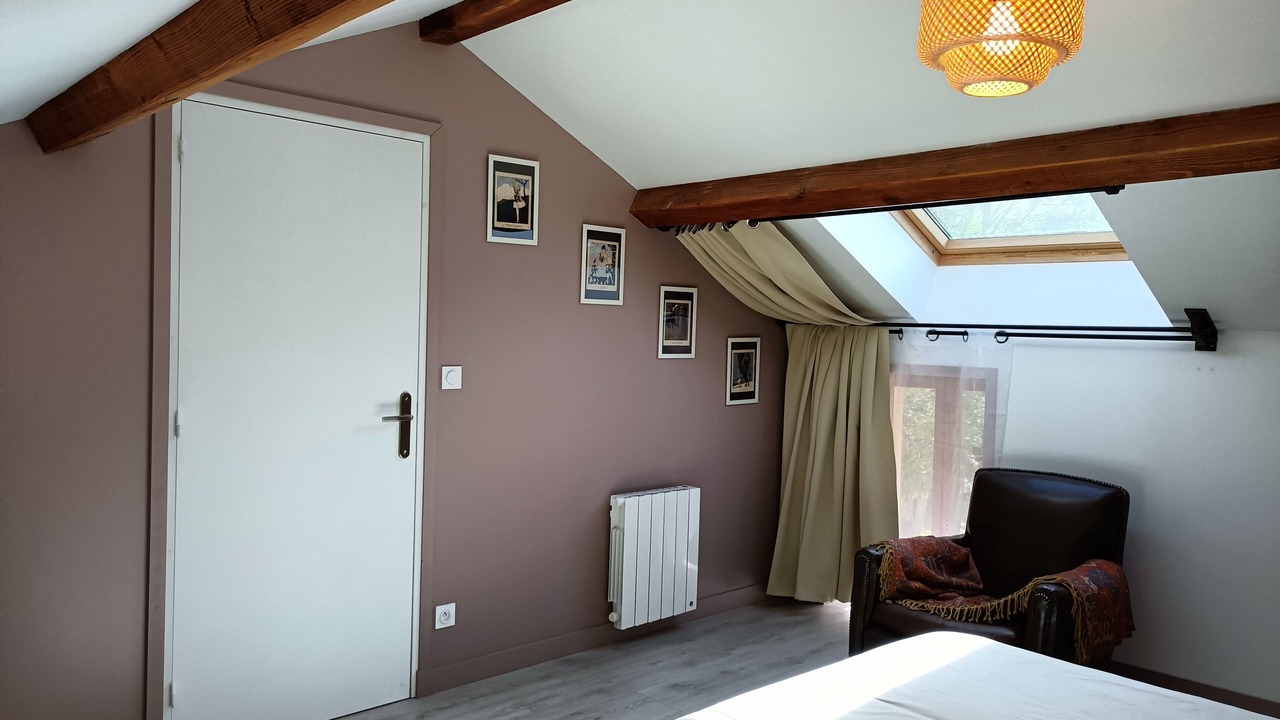 Photo of Bedroom in Saint-Just-la-Pendue