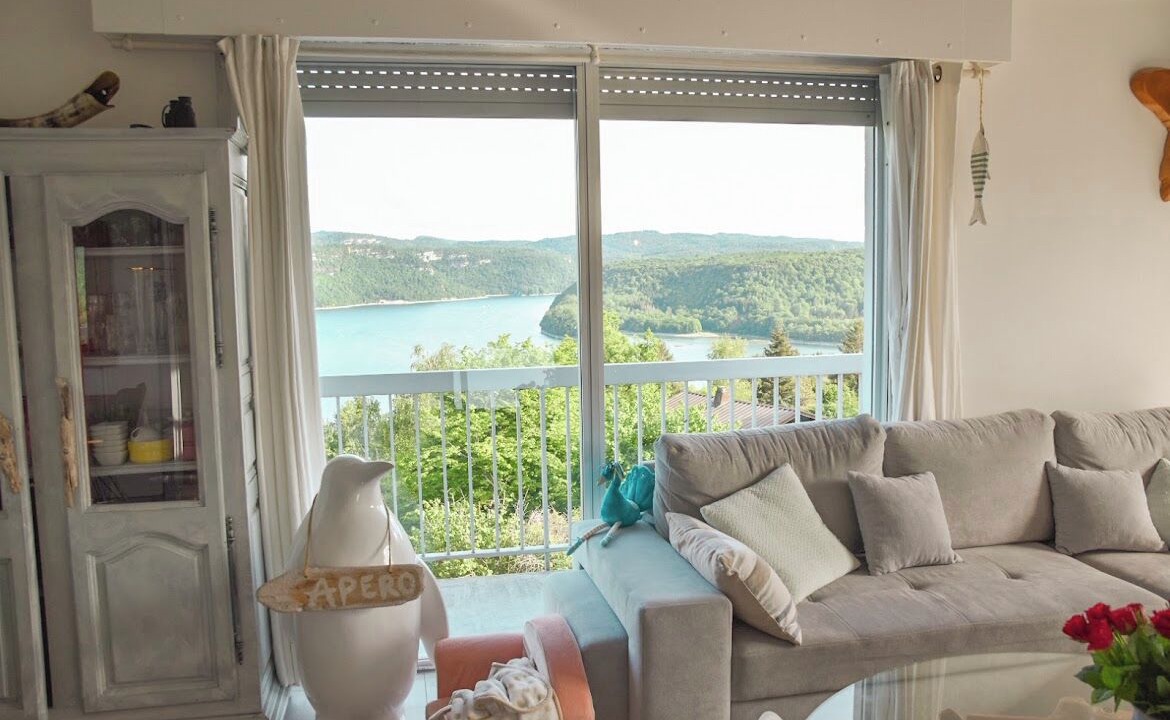 Photo of Livingroom in Maisod