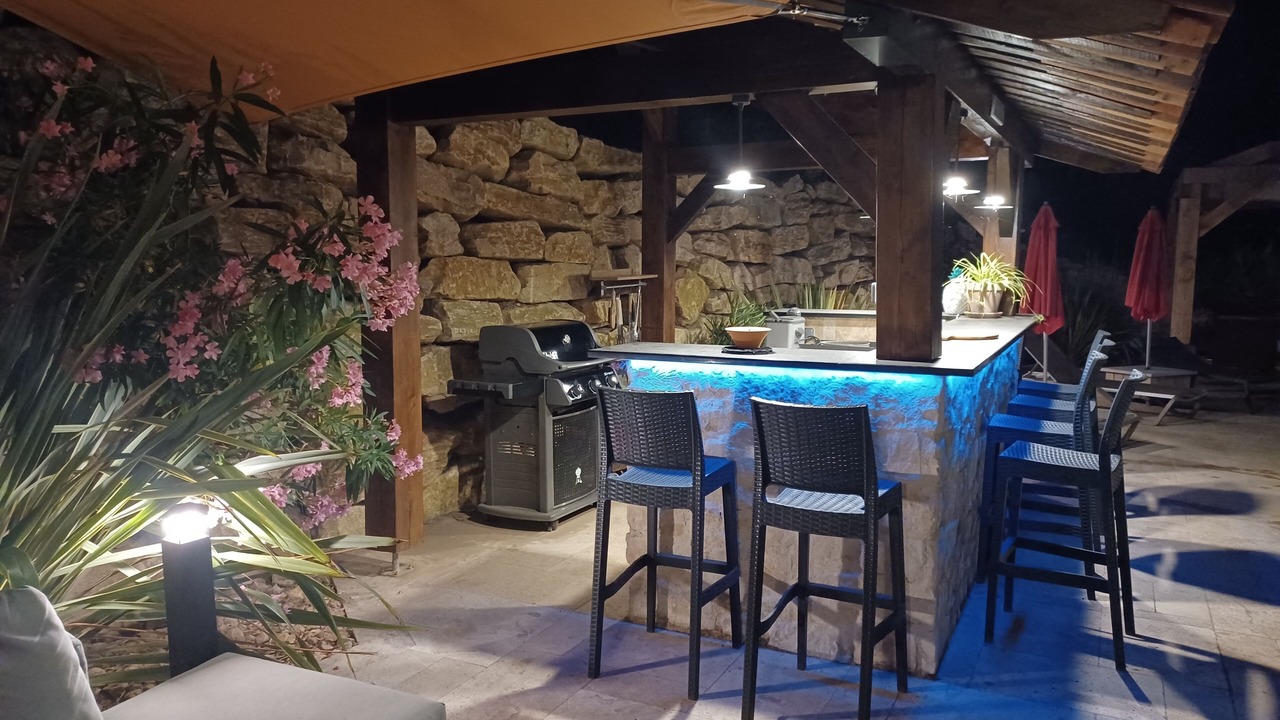 Photo of Patio Balcony in Buis-les-Baronnies