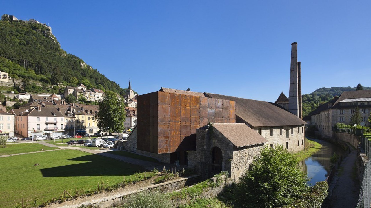 Photo of Outdoor in La Chapelle-sur-Furieuse