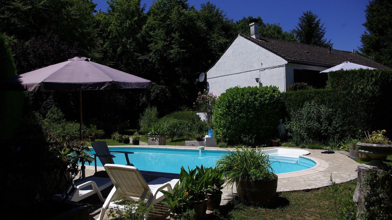 Photo of Outdoor in Thury