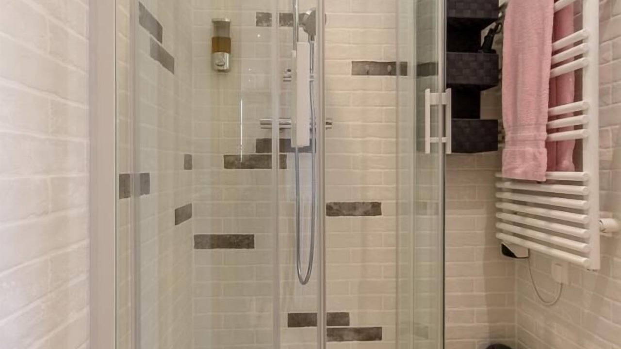 Photo of Bathroom in Saint-Bonnet-en-Bresse
