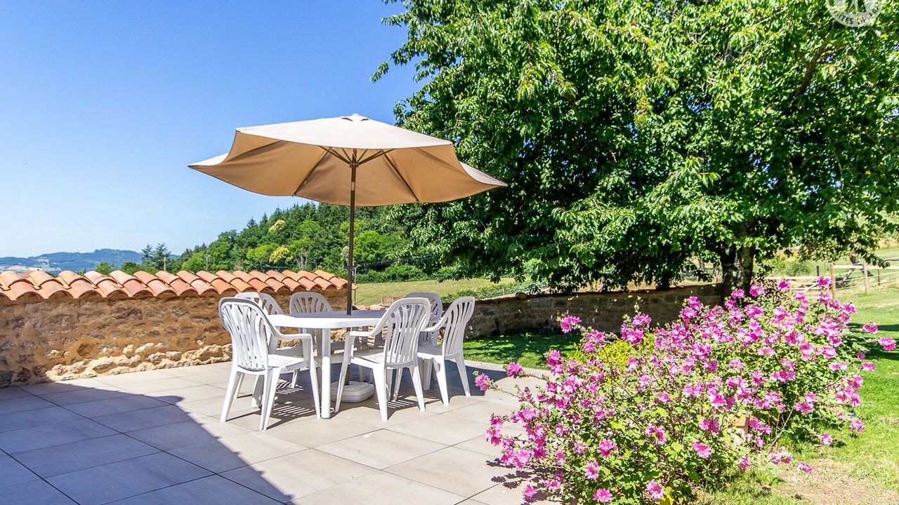 Photo of Outdoor in Donzy-le-National