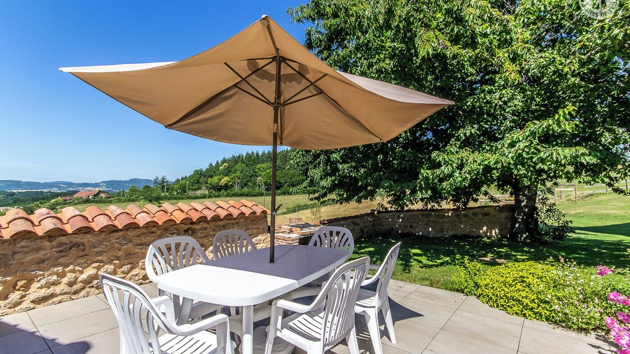Photo of Outdoor in Donzy-le-National