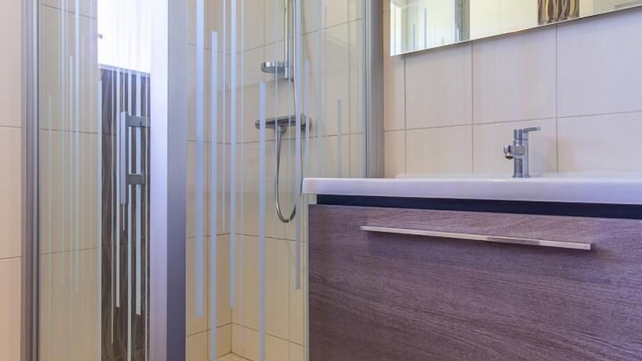Photo of Bathroom in Donzy-le-National