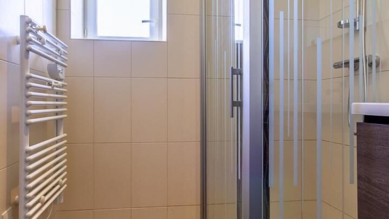 Photo of Bathroom in Donzy-le-National