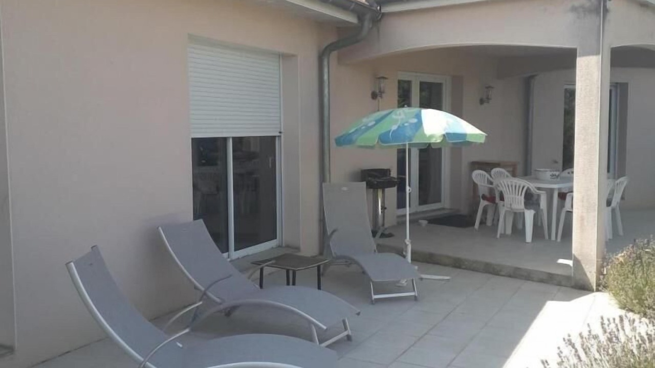 Photo of Outdoor in Charette