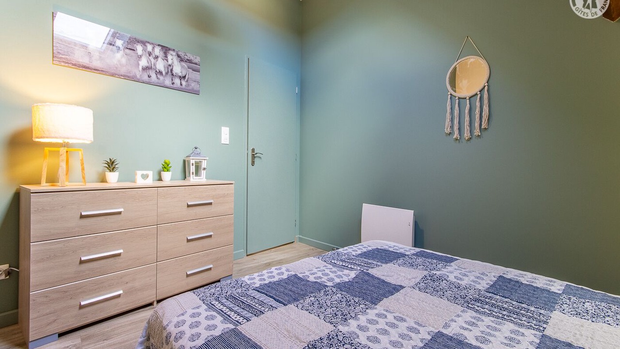 Photo of Bedroom in Etrigny