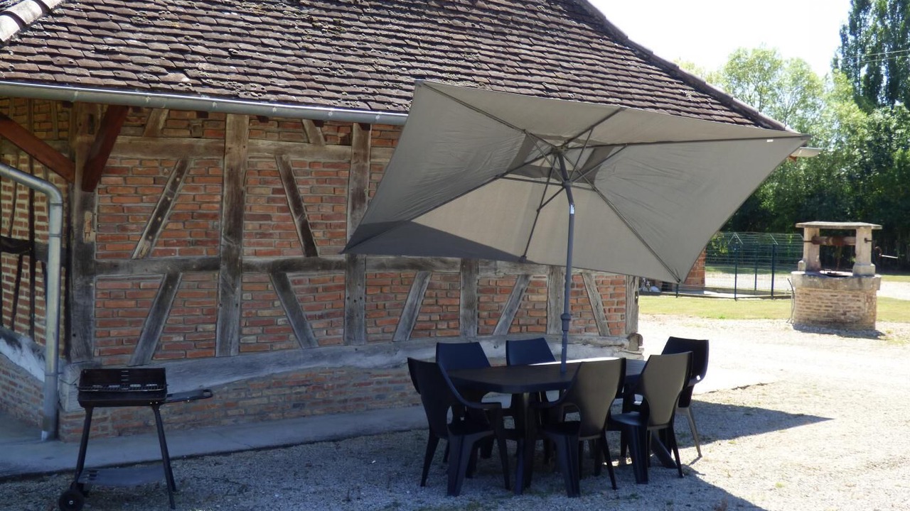 Photo of Outdoor in Saint Usuge