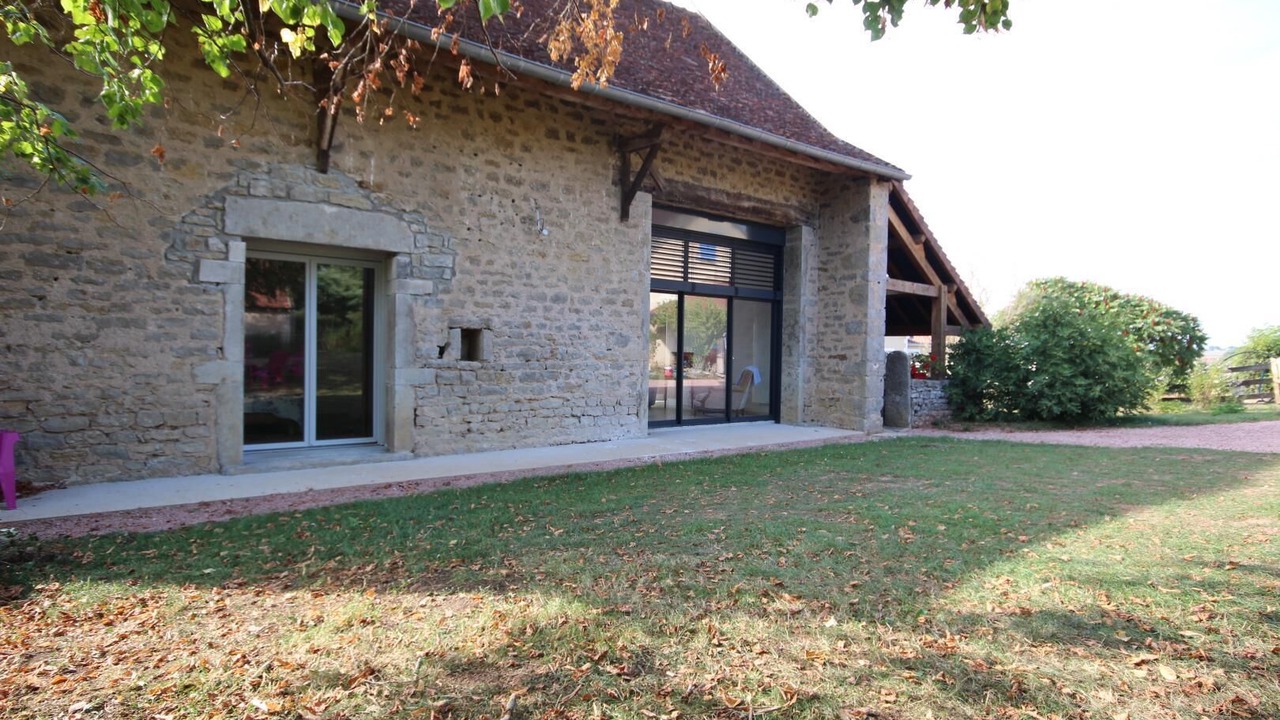 Photo of Outdoor in Vendenesse-les-Charolles