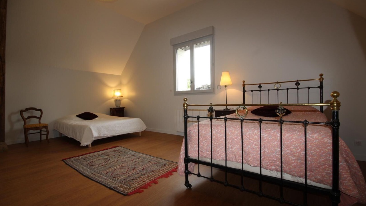 Photo of Bedroom in Vendenesse-les-Charolles