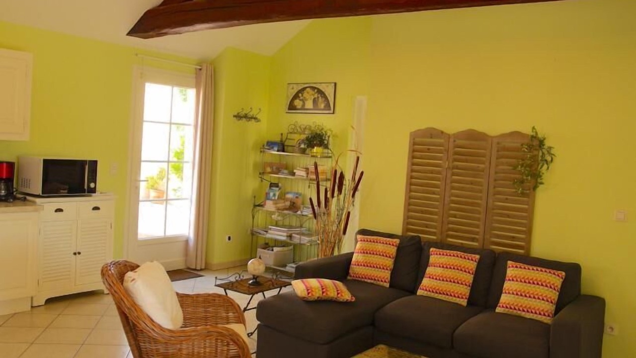 Photo of Livingroom in Saint-Martin-du-Tartre
