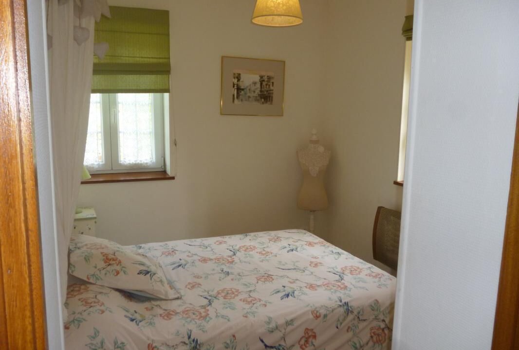 Photo of Bedroom in Lays-sur-le-Doubs