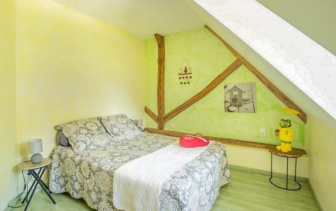Photo of Bedroom in Saint-Martin-en-Bresse