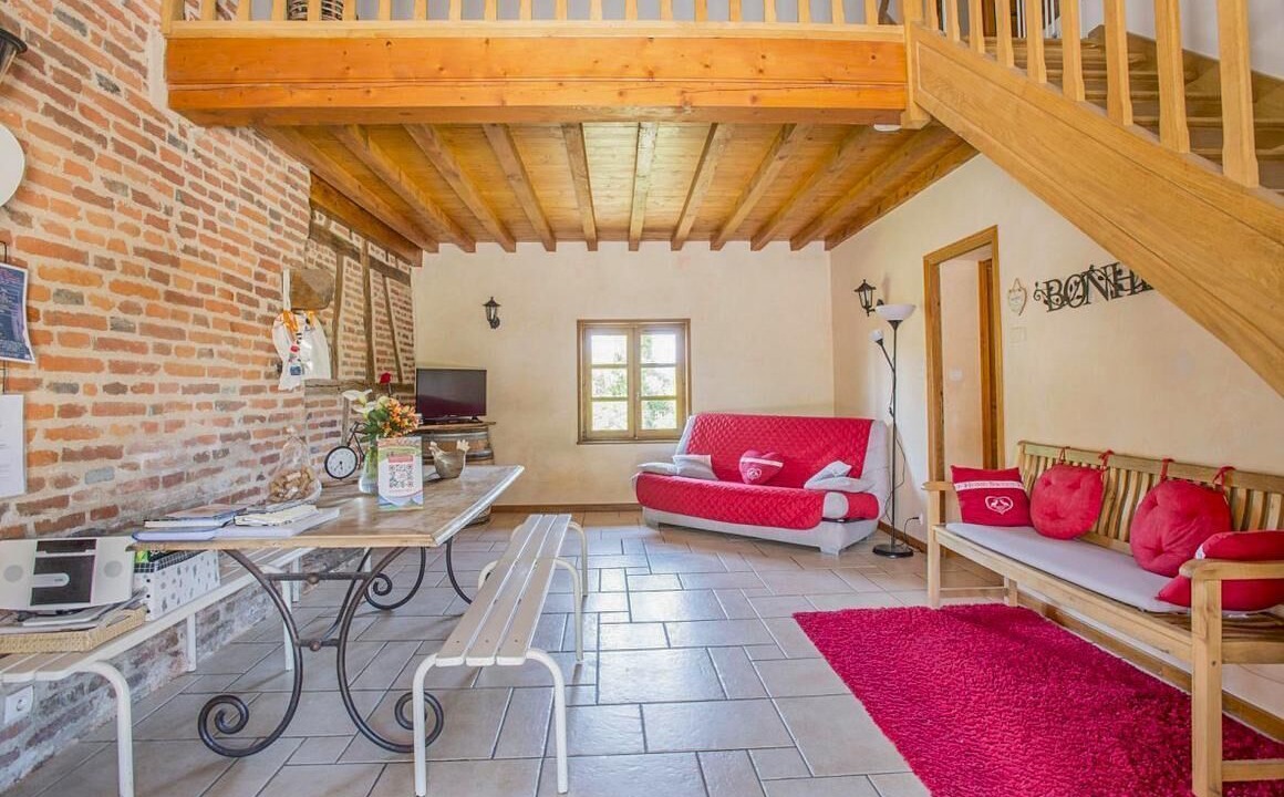 Photo of Livingroom in Saint-Martin-en-Bresse