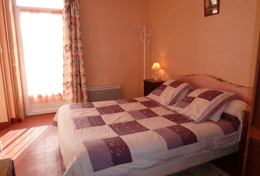 Photo of Bedroom in Saint-Leger-les-Paray