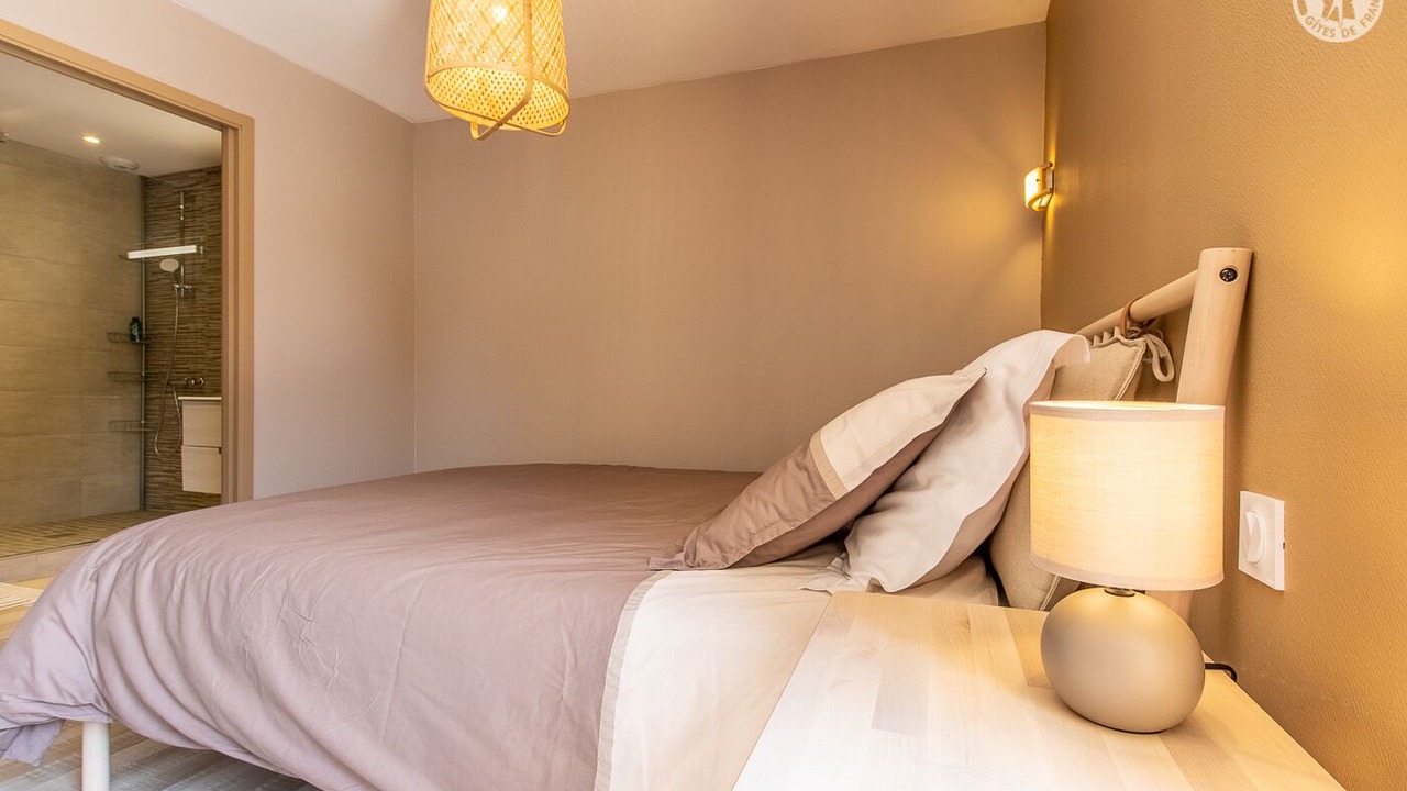 Photo of Bedroom in Dracy-Saint-Loup