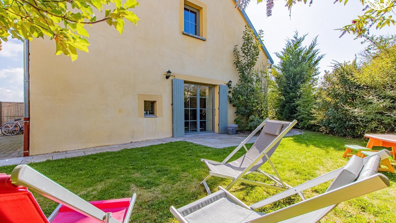 Photo of Patio Balcony in Dracy-Saint-Loup
